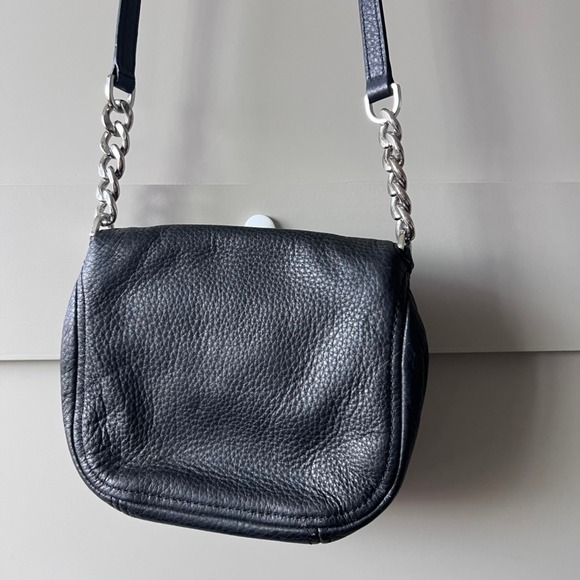 Michael Kors Pebbled Leather Bedford Flap Crossbody Bag Black Silver Zipper - Picture 6 of 14